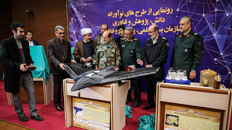 ایران: عوامی فورس بسیج کے ڈرون طیارے کی رونمائی
