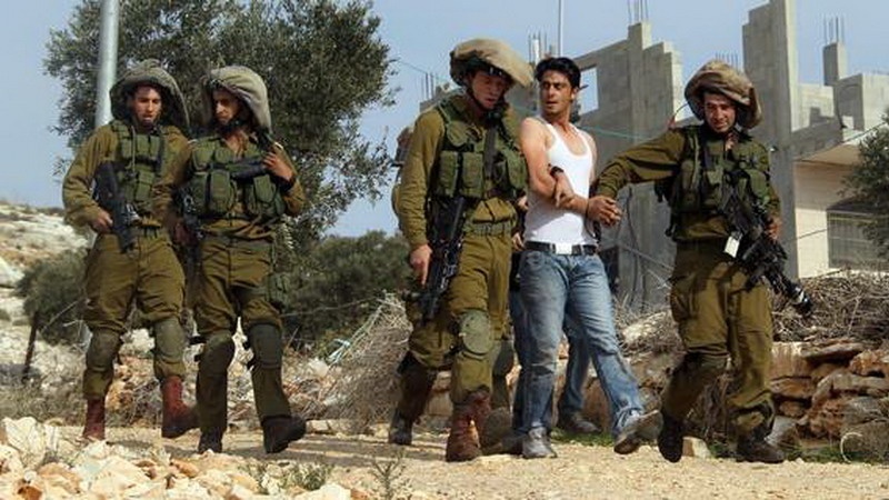 غرب اردن میں دسیوں فلسطینیوں کی گرفتاری