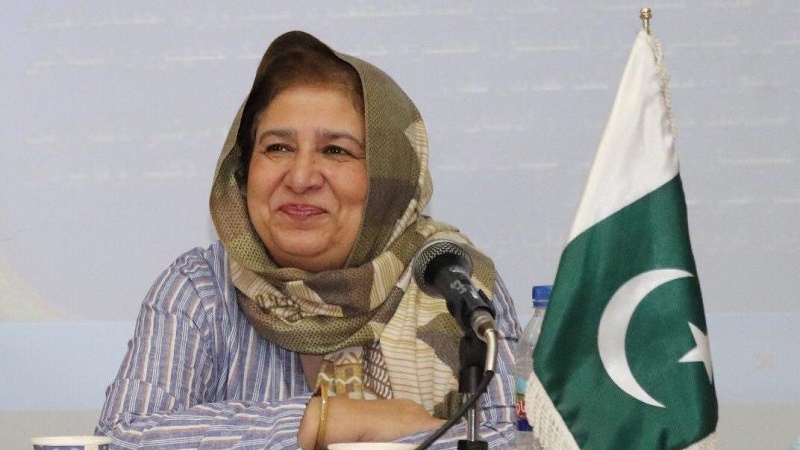 سالانہ لاکھوں پاکستانی ایران کا سفر کرتے ہیں