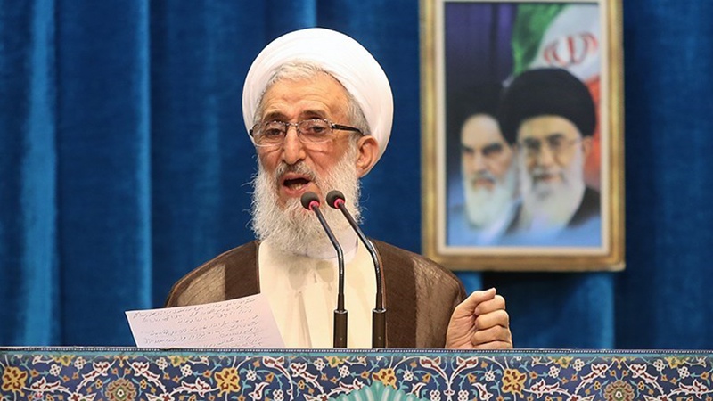 دشمن کی ثقافتی یلغار کا مقابلہ کرنے پر خطیب جمعہ کی تاکید