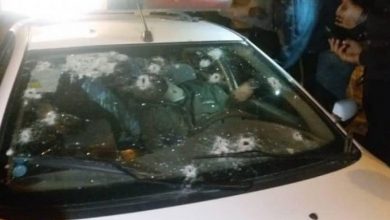 Photo of امام خمینی بندرگاہ پر پولیس کی گاڑی پر حملہ، دو اہلکار شہید