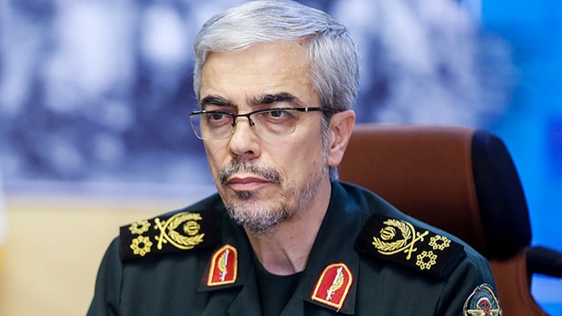 ایرانی عوام انقلابی امنگوں پر قائم ہیں، جنرل باقری