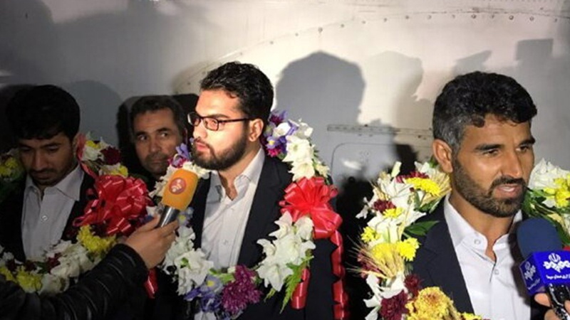 بازیاب ہونے والے سیکورٹی اہلکار ایران پہنچ گئے