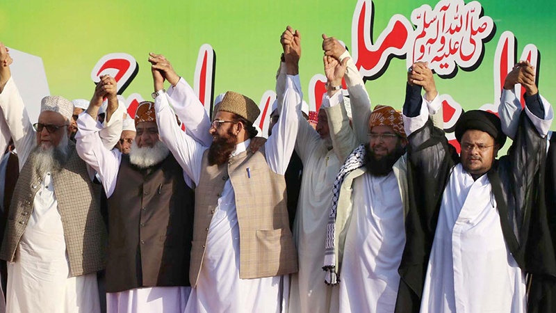 ایران پر پابندیاں ٹرمپ کے پاگل پن کا ثبوت ہیں، پاکستانی علمائے کرام