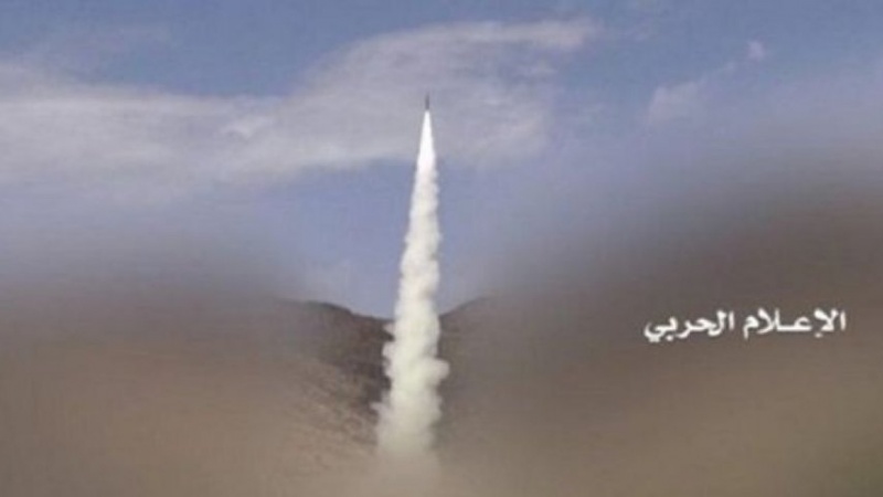 سعودی فوجی ٹھکانوں پر یمنی فوج کے جوابی حملے