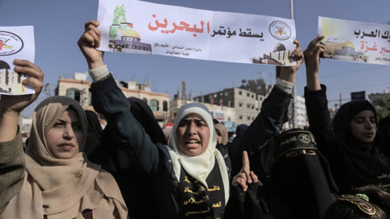 سینچری ڈیل کانفرنس پر فلسطینی خواتین کی برہمی