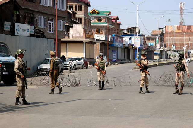مقبوضہ کشمیر :جبر و استبداد کی بھارتی کارروائیوں کیخلاف مکمل ہڑتال
