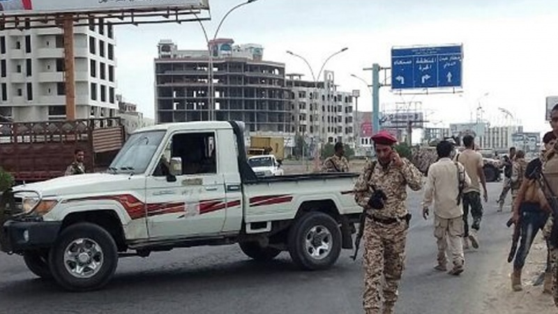 جنوبی یمن کے علیحدگی پسندوں نے فوجی چھاونیوں کا محاصرہ کرلیا