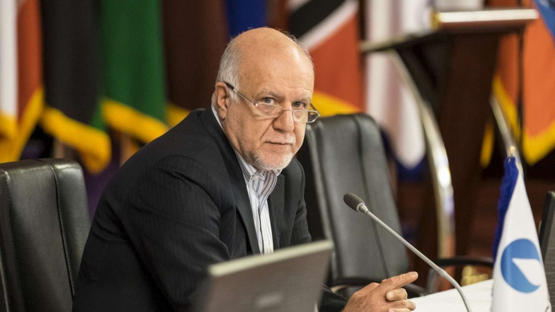 ایران کی تیل صنعت کی توسیع روکنے کی کوششیں ناکام