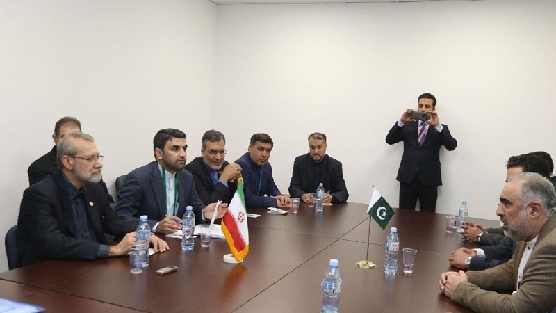 ایران اور پاکستان کے درمیان اقتصادی تعلقات کے فروغ پر تاکید