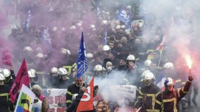 Photo of فرانس میں پنشن اصلاحات کے خلاف عوام سڑکوں پر