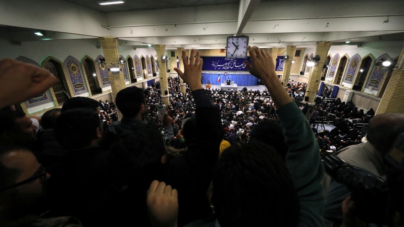 انتخابات میں حصہ لینا شرعی ، قومی اور انقلابی فریضہ ہے: رہبر انقلاب اسلامی