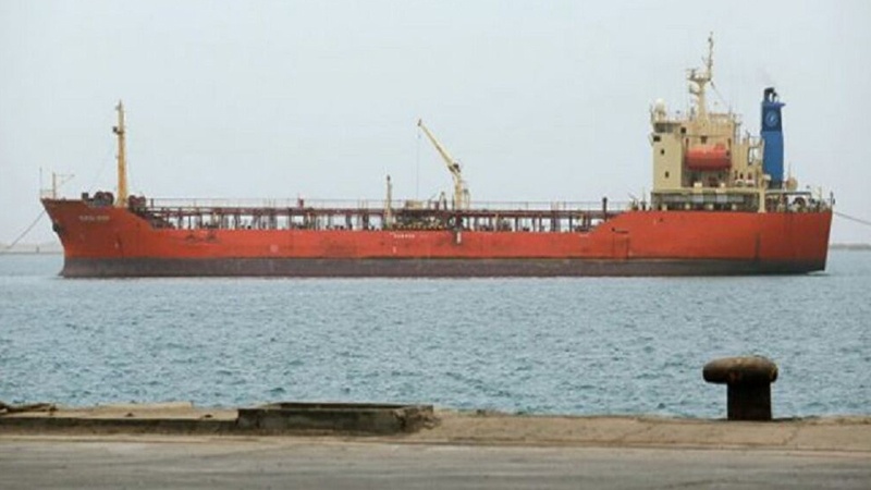 جارح سعودی اتحاد یمنی آئل ٹینکروں کو چھوڑنے پر مجبور ہوا