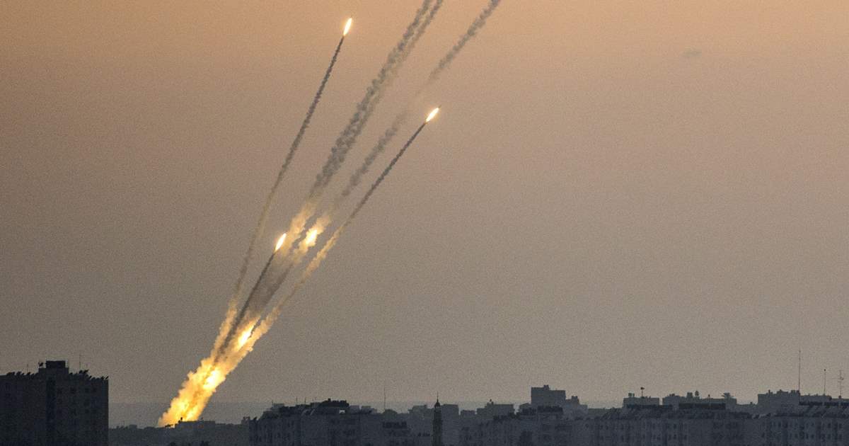 فلسطینیوں کی آتش بازی جس نے قبلۂ اول کے غاصبوں کے خواب چکناچور کر دئے۔ ویڈیو