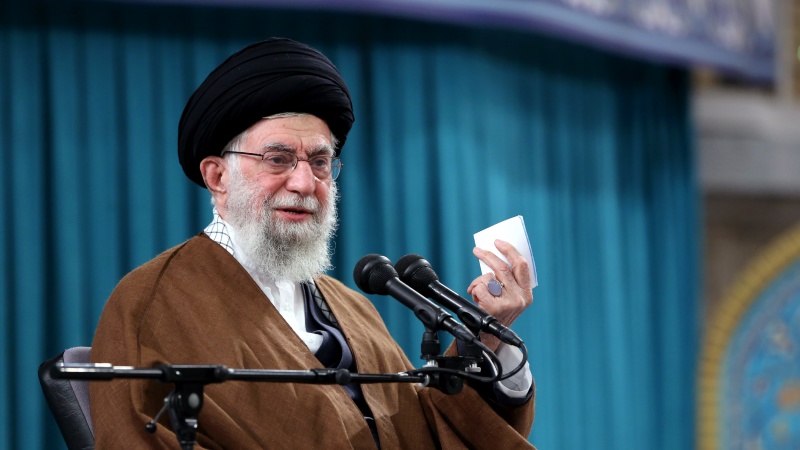 آیت اللہ العظمی سید علی خامنہ ای