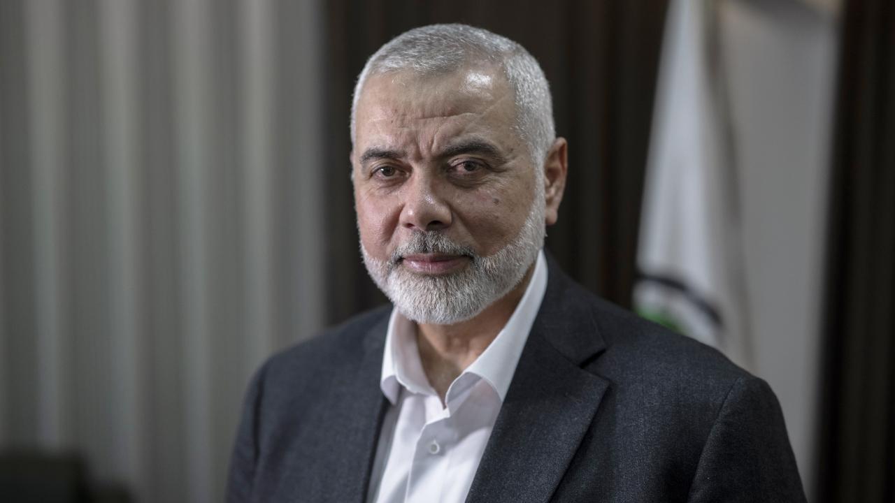 حضرت امام سید علی خامنہ ای کل صبح تہران یونیورسٹی میں فلسطینی مزاحمت کے شہید اسماعیل ھنیہ کی نماز جنازہ ادا کریں گے۔