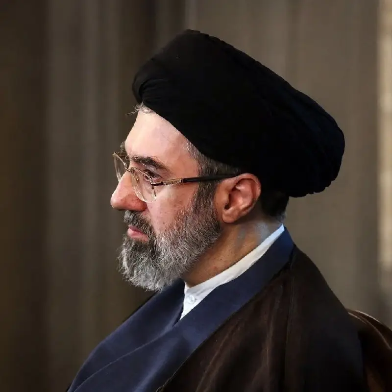 آیت اللہ مجتبیٰ خامنہ ای: گزشتہ دو جنگوں نے سائنسی ترقی کو تیز کرنا ناگزیر بنا دیا ہے۔